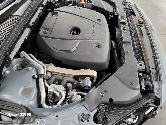 Volvo V-60 2.0 T6 Plug-In-Hybrid Automaat AWD R-DESIGN picture 17