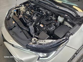 Toyota Corolla Touring Sports 2.0 Hybrid 112-KW Automaat picture 14