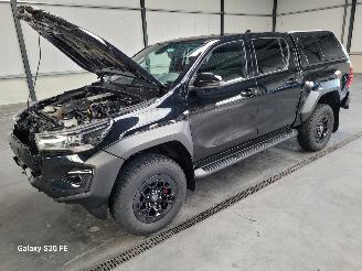 Toyota Hilux 2.8 D-4D 150-KW Automaat 4-WD GR-Sport D.C. picture 1
