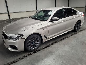 Unfallwagen BMW 5-serie 530e Limo 185-KW Automaat Sport-Line Plug-In 2019/3