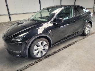 Vaurioauto  passenger cars Tesla Model Y Dual Motor 378-KW Automaat AWD 2024/2