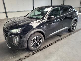 Vaurioauto  passenger cars Peugeot 2008 Hybrid 1.2 100-KW Automaat Allure 2026/3