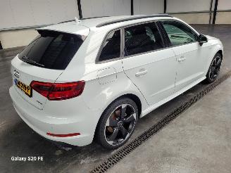 Audi A3 Sportback 1.4 e-Tron 110-KW Automaat S-Line picture 2