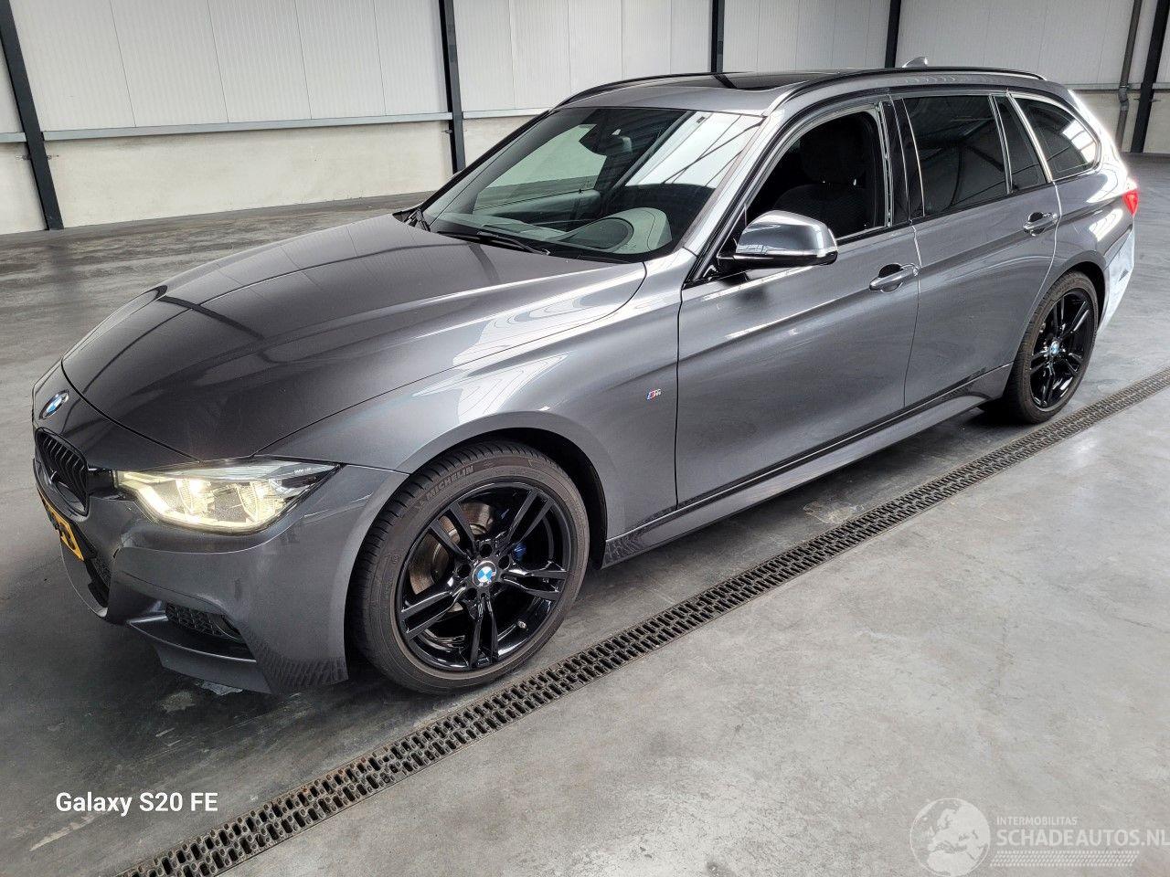 BMW 3-serie 318i Touring 100-KW Automaat M-Sport Panoramadak