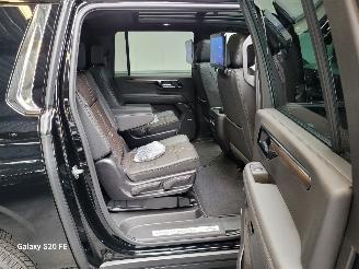 Chevrolet Suburban 6.2i V8 313-KW Automaat 4-WD High-Country picture 17