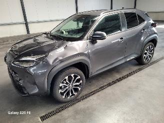 Damaged car Toyota Yaris Cross Hybrid 1.5 68-KW Automaat 5drs 2025/9