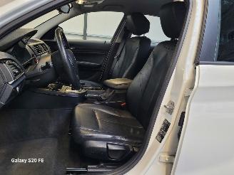 BMW 1-serie 120i Automaat 135-KW High Executive 5drs picture 11