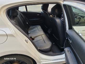 BMW 1-serie 120i Automaat 135-KW High Executive 5drs picture 9