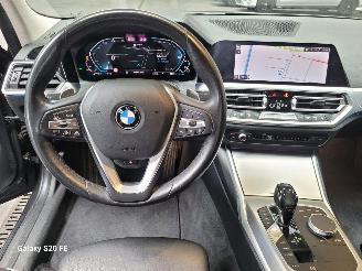 BMW 3-serie 330e Limo 215-KW Automaat High-Executive picture 19