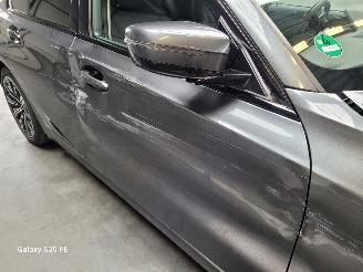 BMW 3-serie 330e Limo 215-KW Automaat High-Executive picture 9