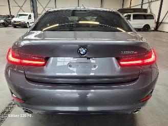 BMW 3-serie 330e Limo 215-KW Automaat High-Executive picture 16
