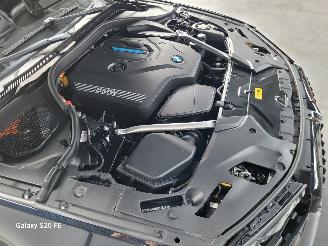 BMW 5-serie 530e Limo 215-KW Automaat M-SPORT Facelift picture 13