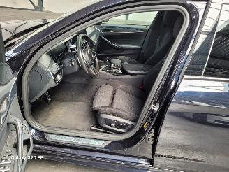 BMW 5-serie 530e Limo 215-KW Automaat M-SPORT Facelift picture 16