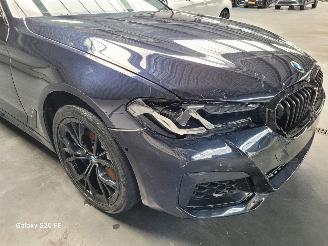 BMW 5-serie 530e Limo 215-KW Automaat M-SPORT Facelift picture 4