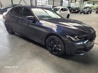 BMW 5-serie 530e Limo 215-KW Automaat M-SPORT Facelift picture 3