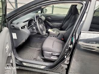 Toyota Corolla Cross Hybrid 1.8 72-KW Automaat Facelift picture 17