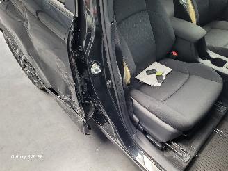 Toyota Corolla Cross Hybrid 1.8 72-KW Automaat Facelift picture 8