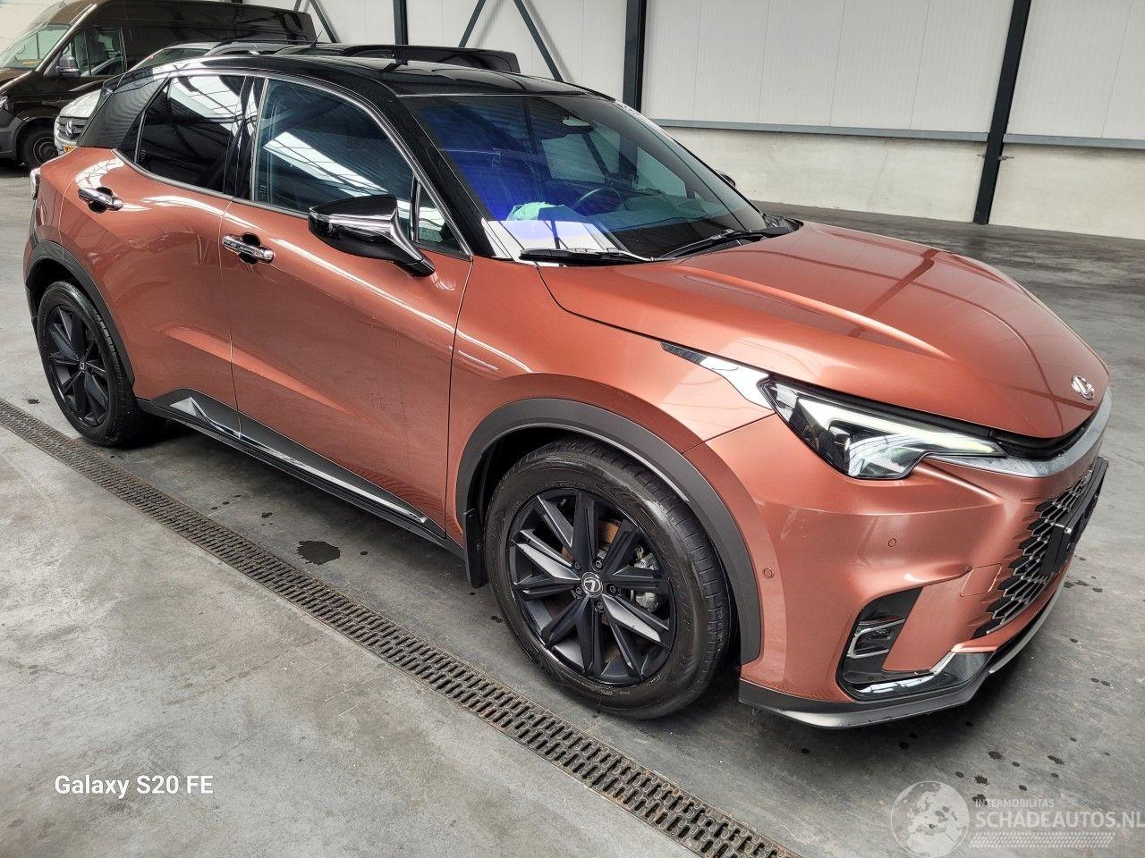 Lexus LBX Hybrid 1.5 100-KW Automaat AWD Original-Edition
