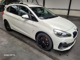 Unfallwagen BMW 2-serie Active Tourer 225xe 100-KW Automaat Plug-In-Hybrid 2018/7