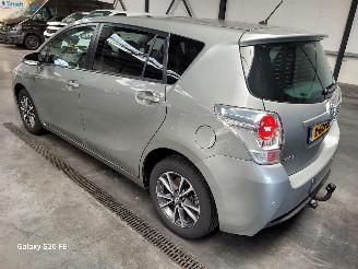 Toyota Verso 1.8 VVT-i 108-KW 6-Bak Business Panoramadak picture 2