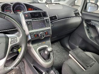 Toyota Verso 1.8 VVT-i 108-KW 6-Bak Business Panoramadak picture 19