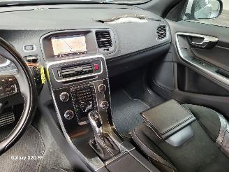 Volvo V-60 1.5 T3 112-KW Automaat R-DESIGN picture 21