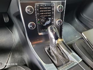 Volvo V-60 1.5 T3 112-KW Automaat R-DESIGN picture 23
