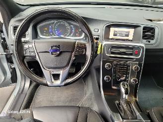 Volvo V-60 1.5 T3 112-KW Automaat R-DESIGN picture 18
