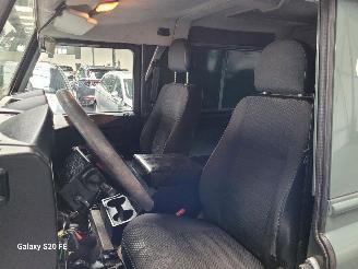 Land Rover Defender 90 2.4 TD 90-KW 6-Bak S 4-WD 3drs picture 20
