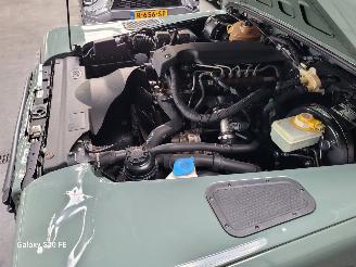 Land Rover Defender 90 2.4 TD 90-KW 6-Bak S 4-WD 3drs picture 14
