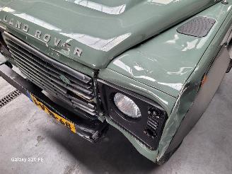 Land Rover Defender 90 2.4 TD 90-KW 6-Bak S 4-WD 3drs picture 6