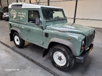 Avarii autoturisme Land Rover Defender 90 2.4 TD 90-KW 6-Bak S 4-WD 3drs 2011/9