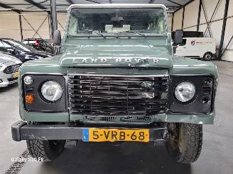 Land Rover Defender 90 2.4 TD 90-KW 6-Bak S 4-WD 3drs picture 12