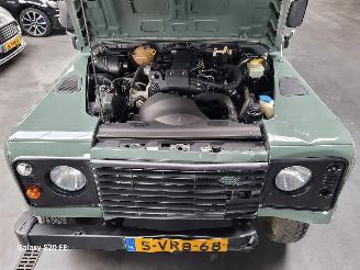 Land Rover Defender 90 2.4 TD 90-KW 6-Bak S 4-WD 3drs picture 13