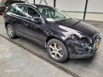 skadebil auto Volvo Xc-60 3.2 179-KW Automaat AWD Summum 2010/9