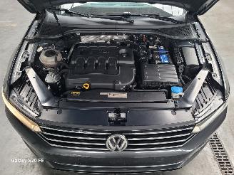 Volkswagen Passat Limo 1.6 TDi 88-KW DSG Comfortline picture 13