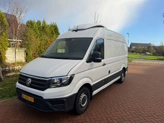 damaged passenger cars Volkswagen Crafter  2019/8
