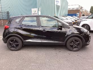 Renault Captur 0.9 TCe Expression picture 4