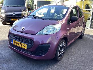 Unfallwagen Peugeot 107 1.0 Access 2012/9