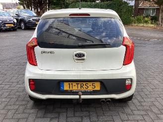 Kia Picanto  picture 6
