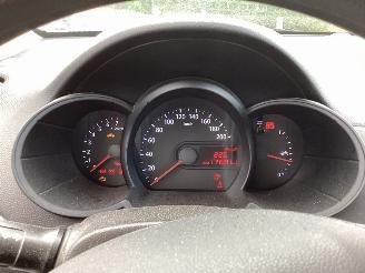 Kia Picanto  picture 14