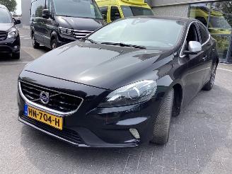 Voiture accidenté Volvo V-40 2.0 D2 R Design 2015/12