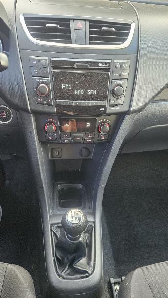 Suzuki Swift 1.2 16V picture 12