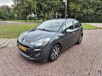 Vaurioauto  passenger cars Citroën C3 1.2 VTi Collection 2013/11
