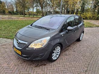 Unfallwagen Opel Meriva 1.4 Turbo Cosmo LPG 2013/11