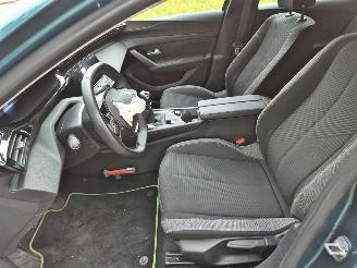 Peugeot 308 1.2 Puretech Active Pack Business picture 10
