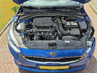 Kia Ceed 1.5 T-GDi Sportswagon picture 7