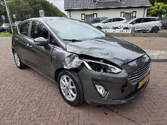 Ford Fiesta 1.0 ECOBOOST TITANIUM picture 2