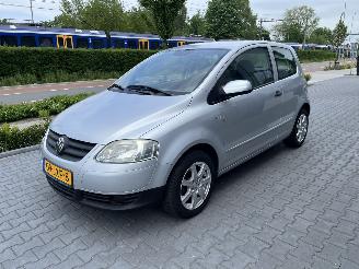 Coche accidentado Volkswagen Fox 1.2 Trendline Airco    KM 111479 2009/9