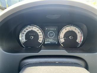 Jaguar XF 3.0 V6 Premium Luxury picture 9